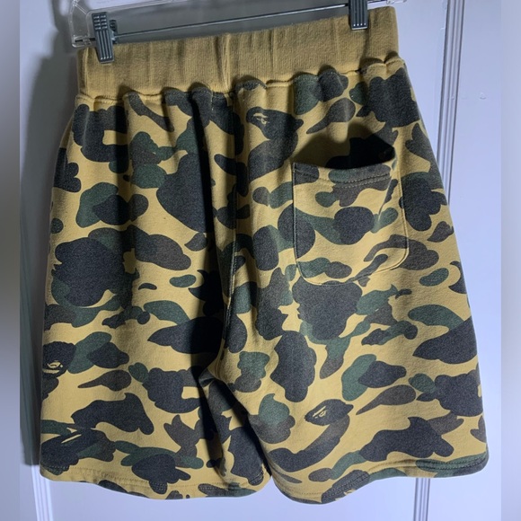 Bape shark head shorts - Picture 6 of 10